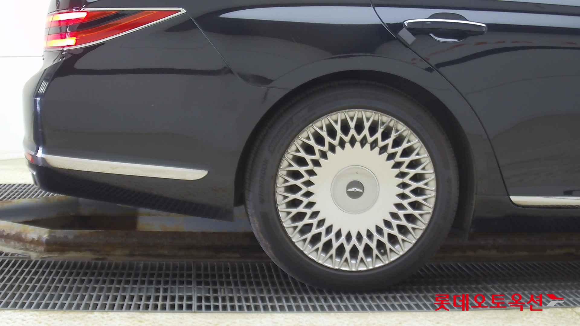 Hyundai G90 id 2684440 из Кореи 24