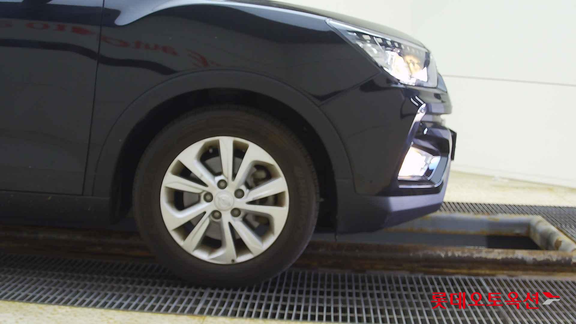 SsangYong Tivoli id 2684566 из Кореи 23