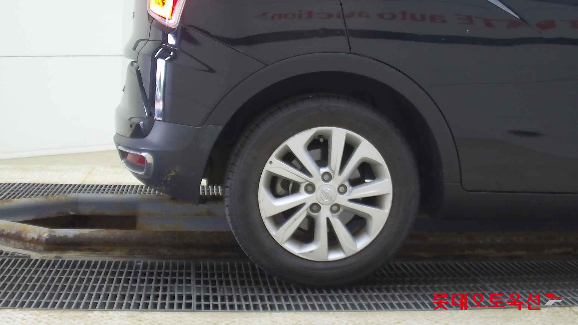 SsangYong Tivoli id 2684566 из Кореи 24