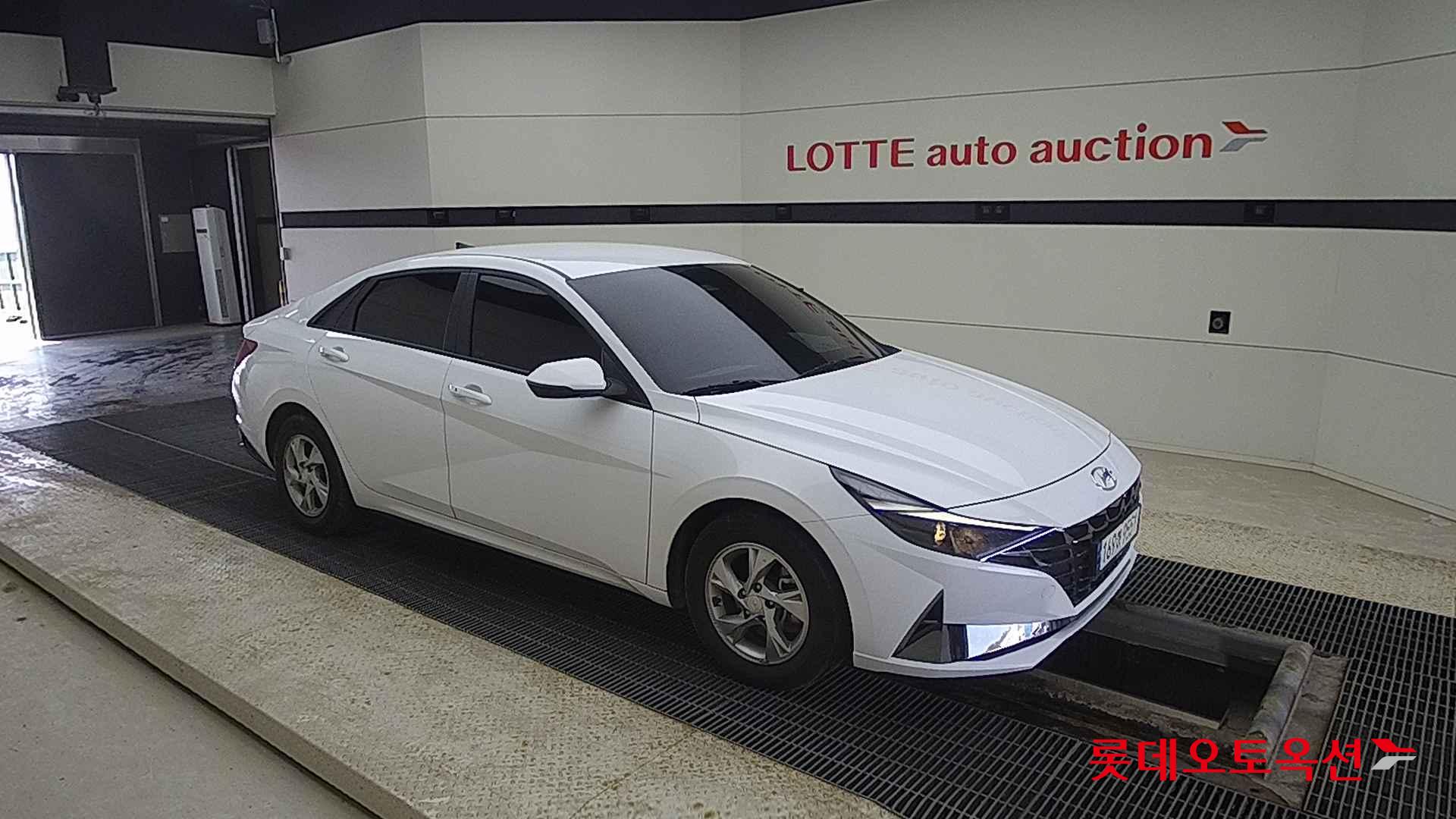Hyundai Avante id 2684493 из Кореи 16