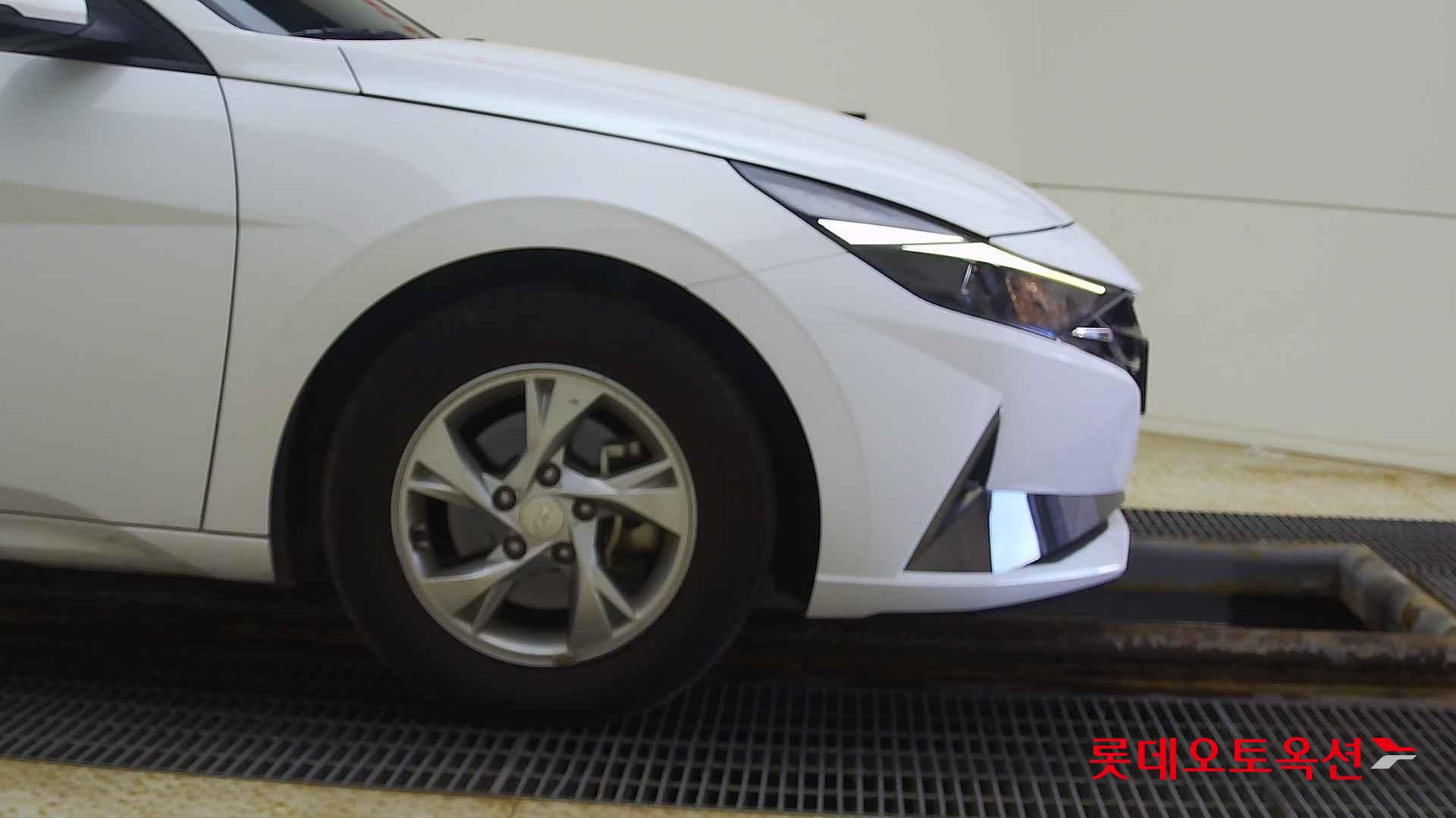 Hyundai Avante id 2684493 из Кореи 23