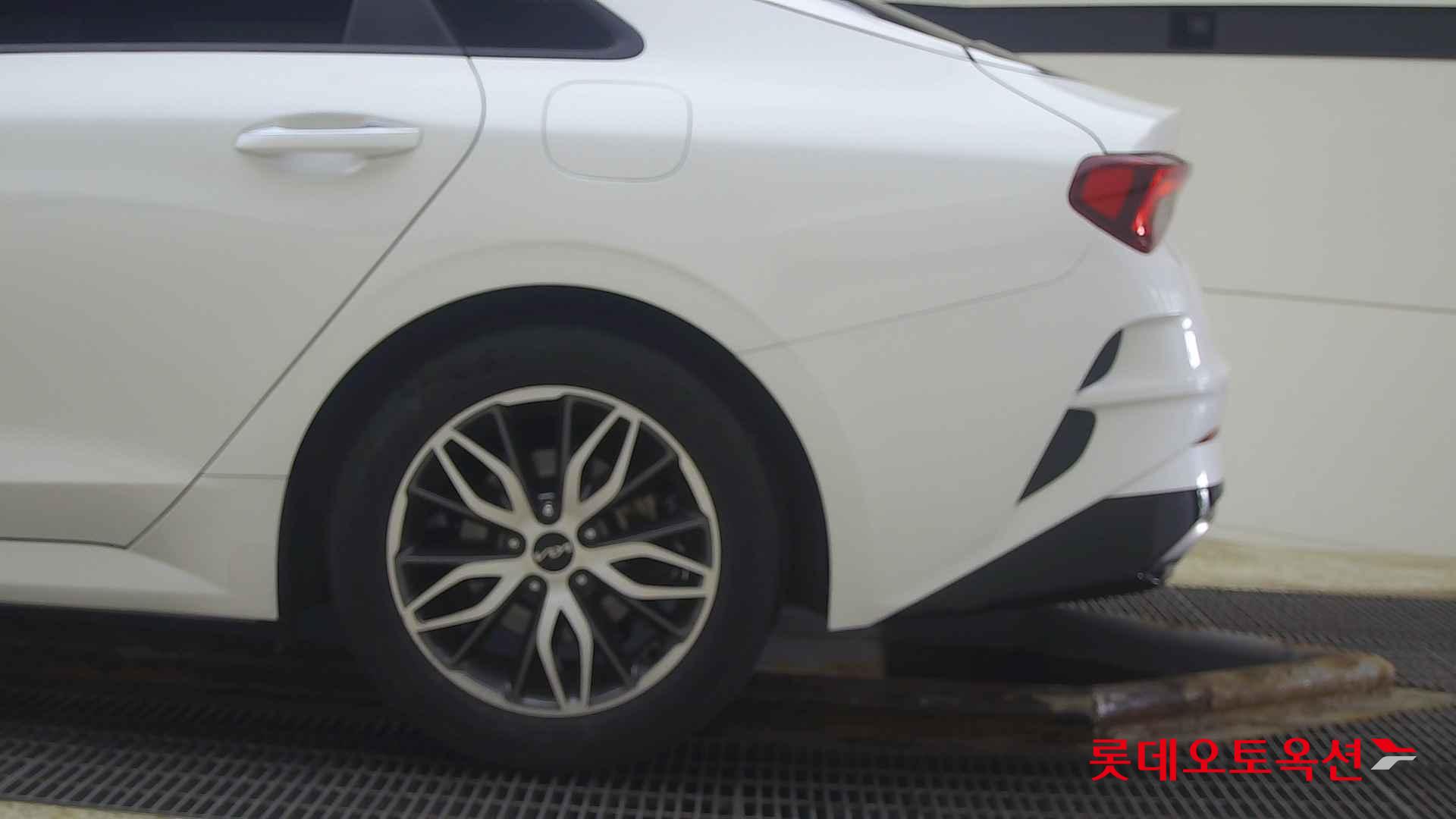 Kia K5 id 2684557 из Кореи 22