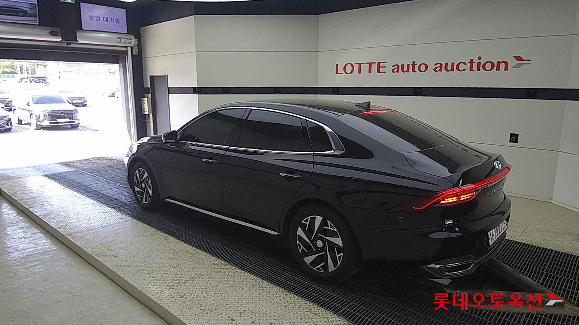 Hyundai Grandeur Hybrid id 2698387 из Кореи 10