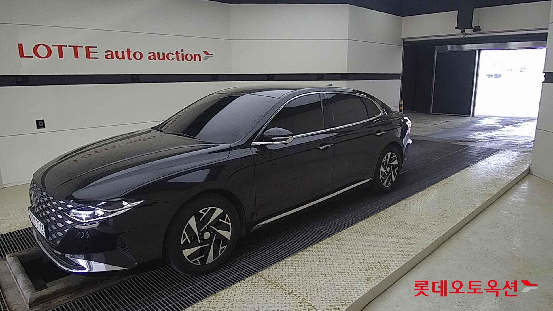 Hyundai Grandeur Hybrid id 2698387 из Кореи 13