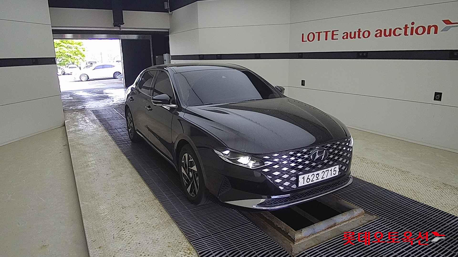 Hyundai Grandeur Hybrid id 2698387 из Кореи 15