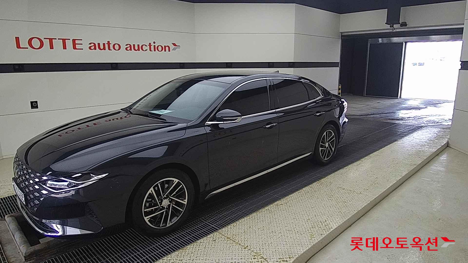 Hyundai Grandeur id 2698393 из Кореи 13