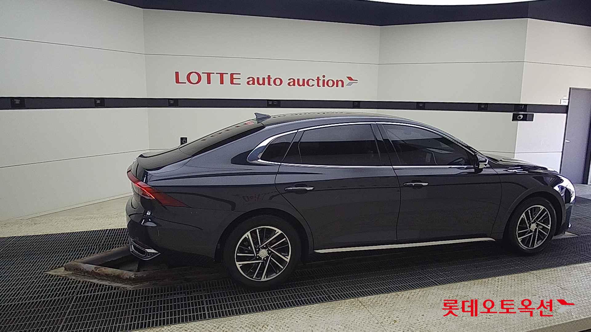 Hyundai Grandeur id 2698393 из Кореи 18
