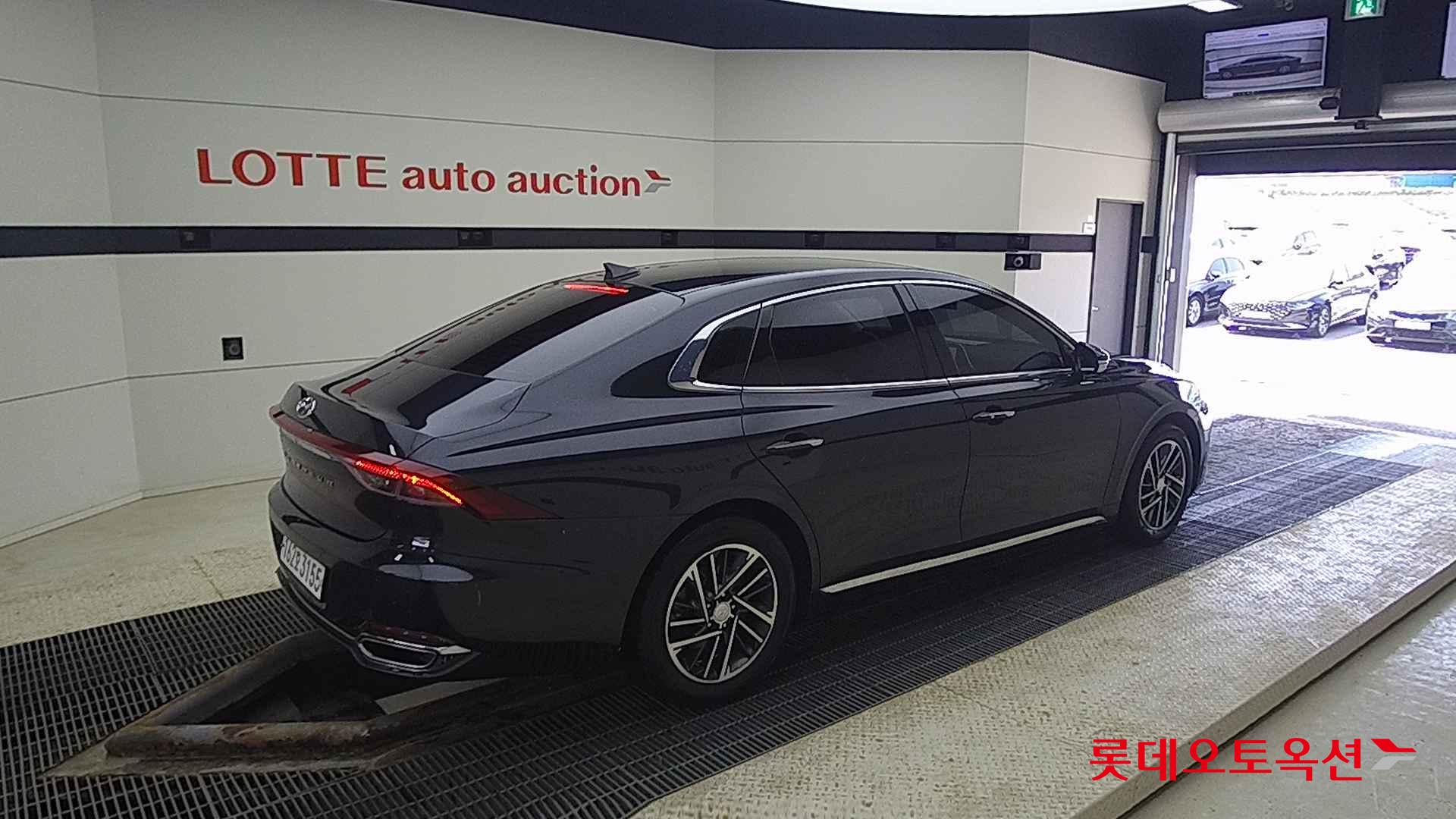 Hyundai Grandeur id 2698393 из Кореи 19