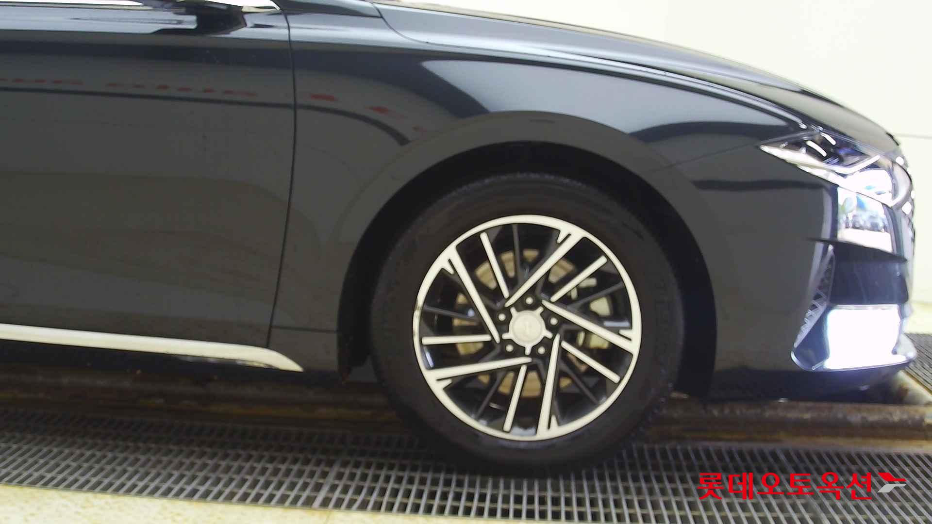 Hyundai Grandeur id 2698393 из Кореи 23