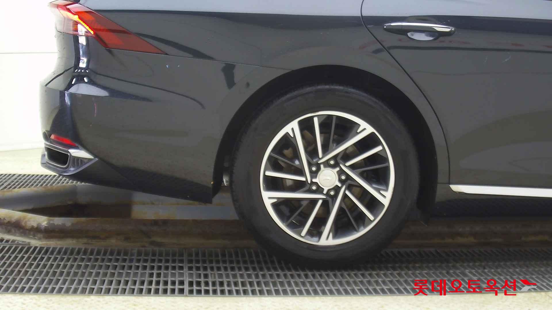 Hyundai Grandeur id 2698393 из Кореи 24