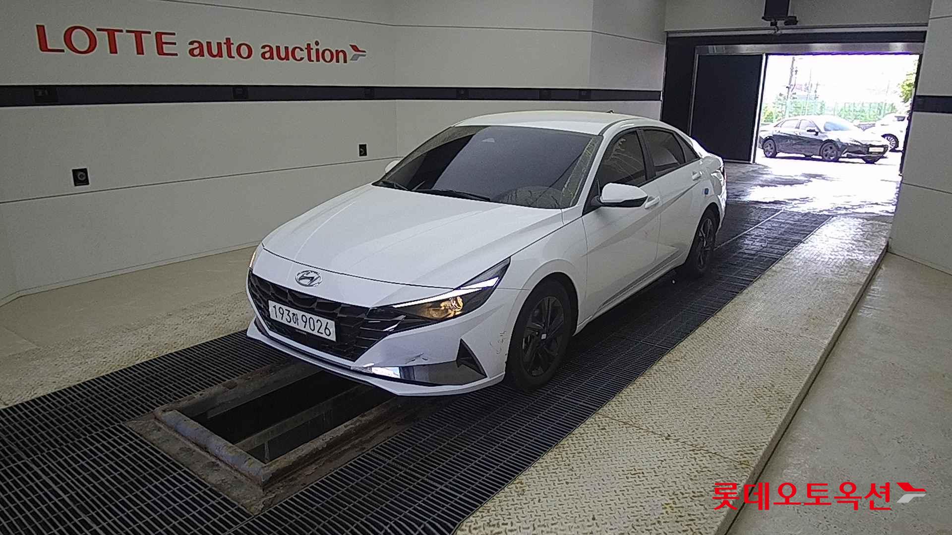 Hyundai Avante Hybrid id 2698372 из Кореи 14