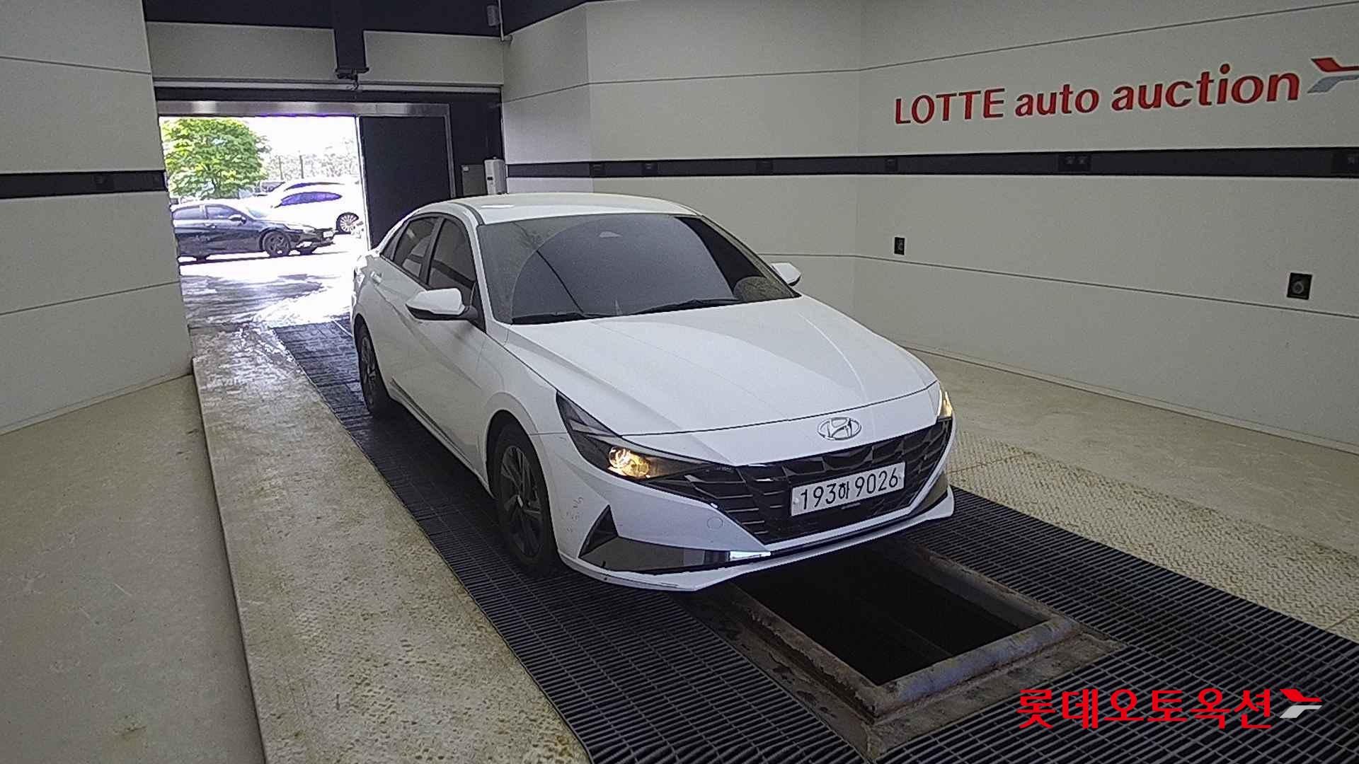 Hyundai Avante Hybrid id 2698372 из Кореи 15