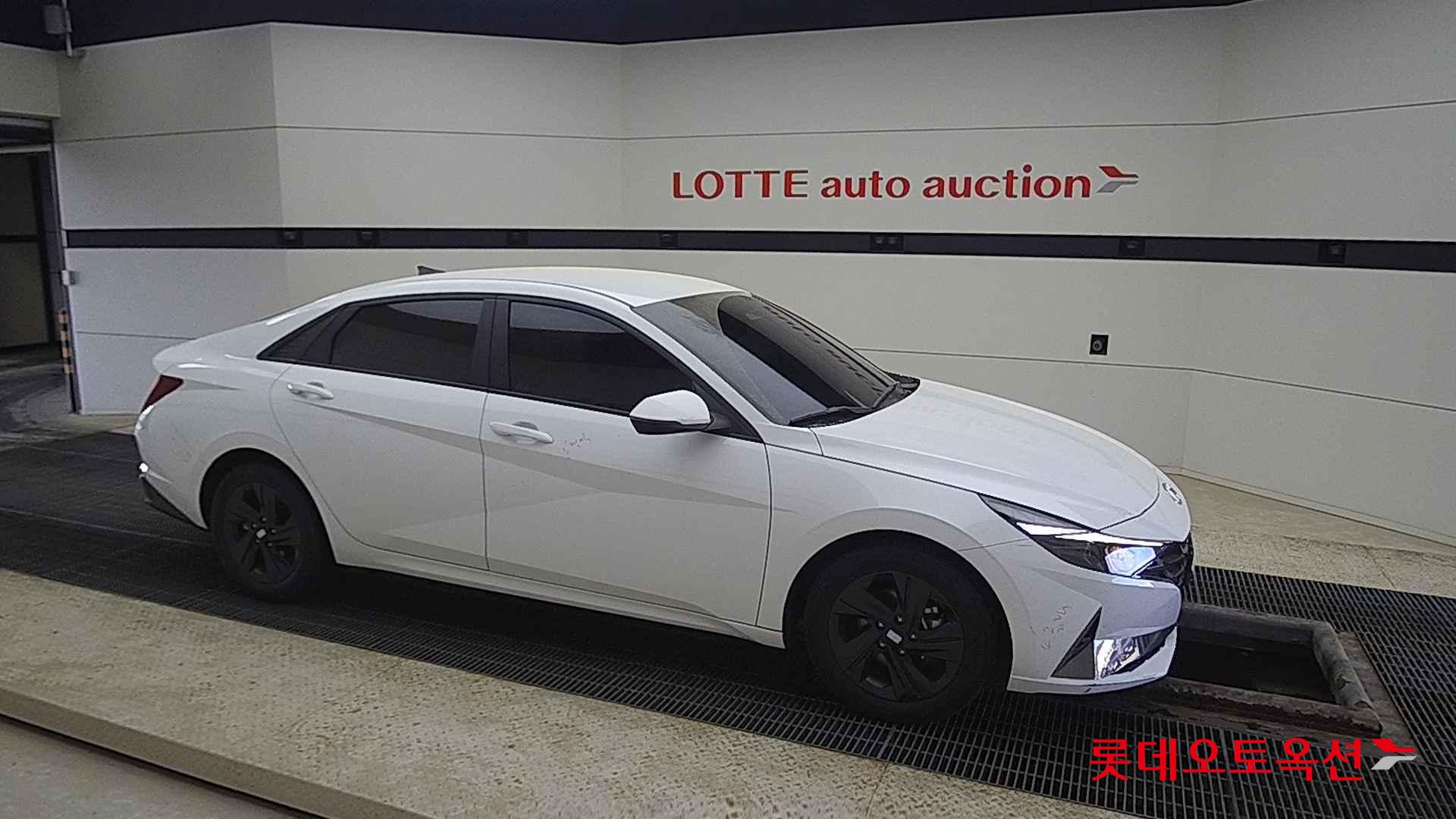 Hyundai Avante Hybrid id 2698372 из Кореи 17