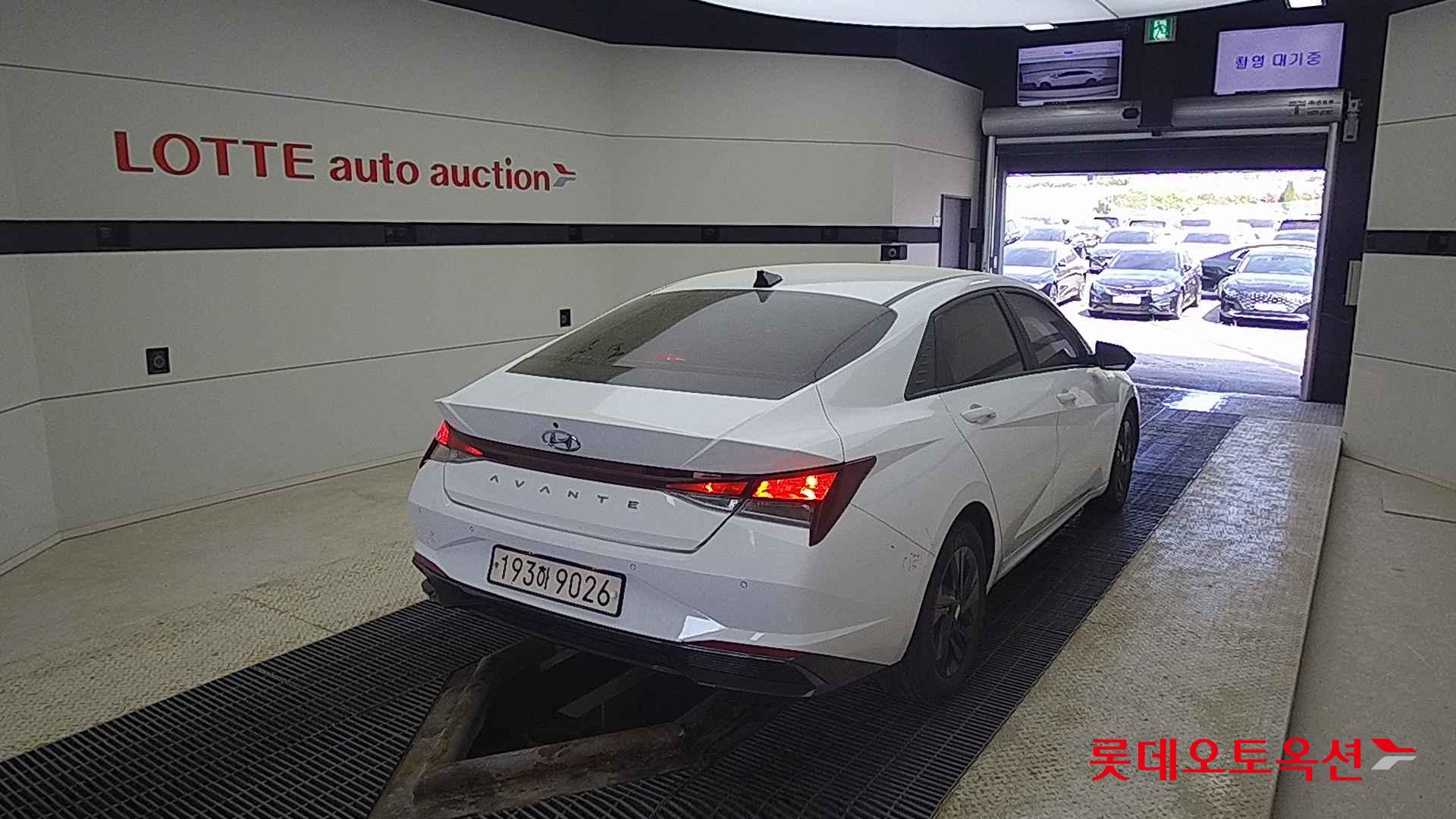 Hyundai Avante Hybrid id 2698372 из Кореи 20