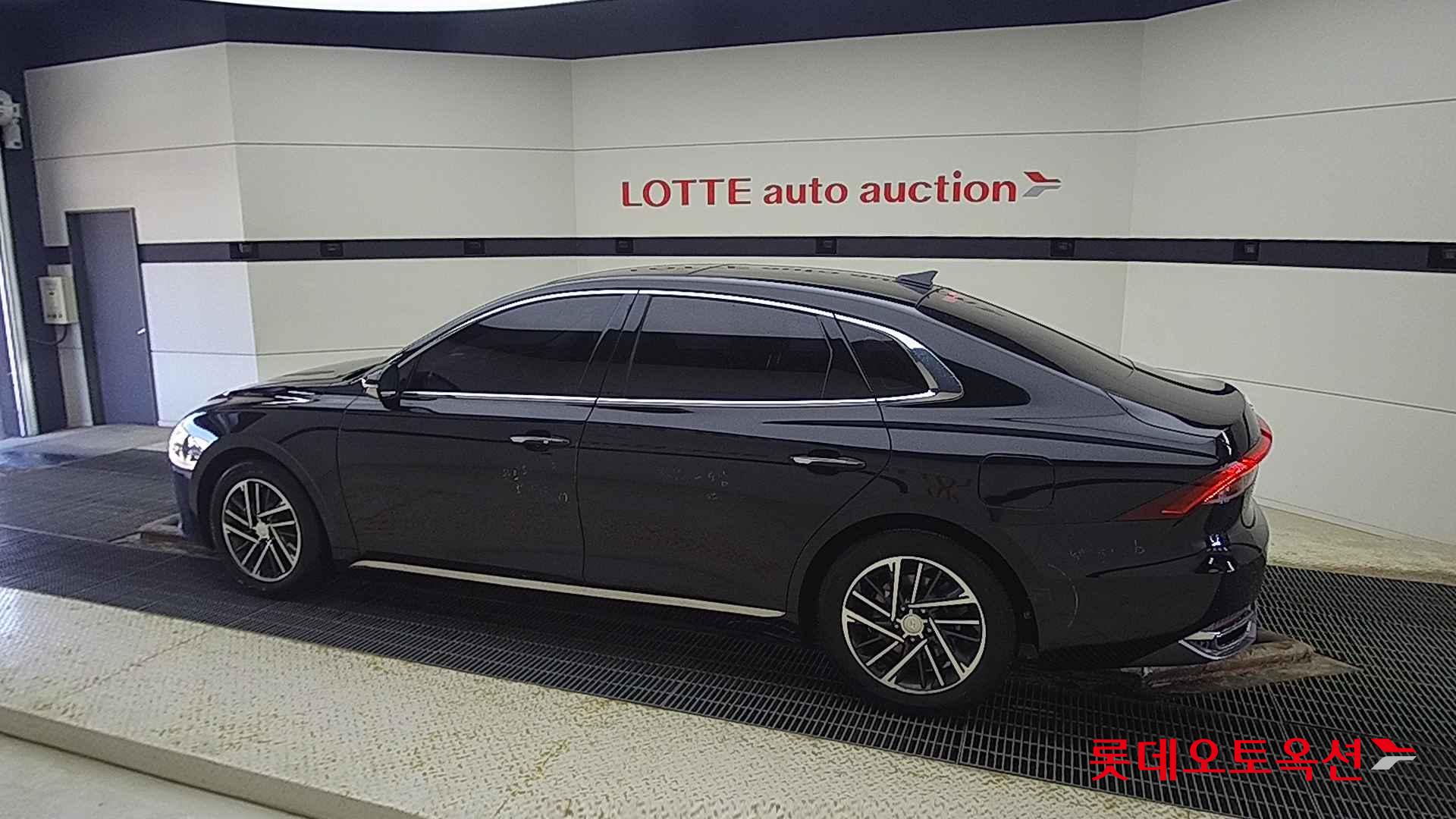 Hyundai Grandeur id 2698363 из Кореи 11