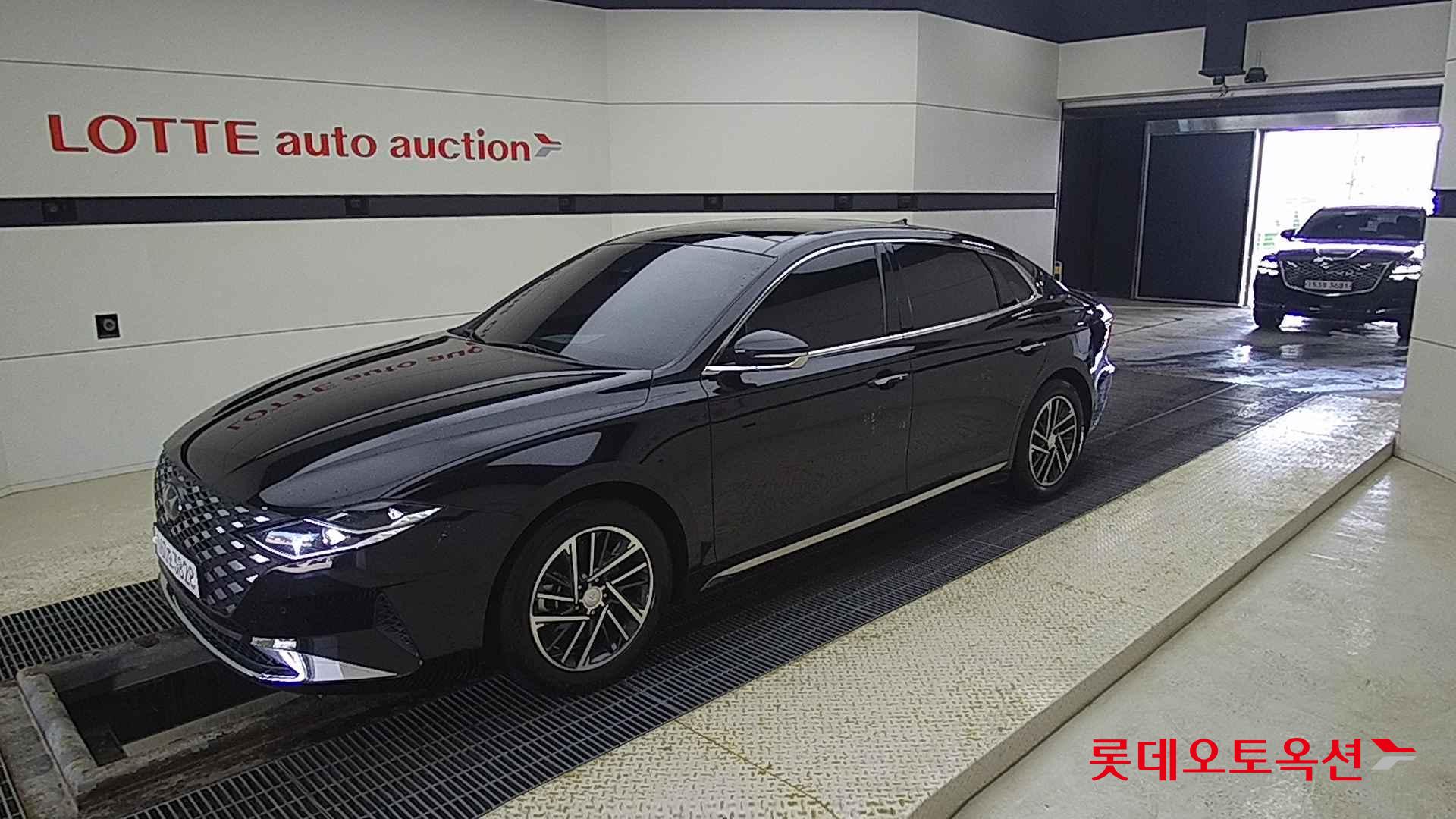 Hyundai Grandeur id 2698363 из Кореи 13