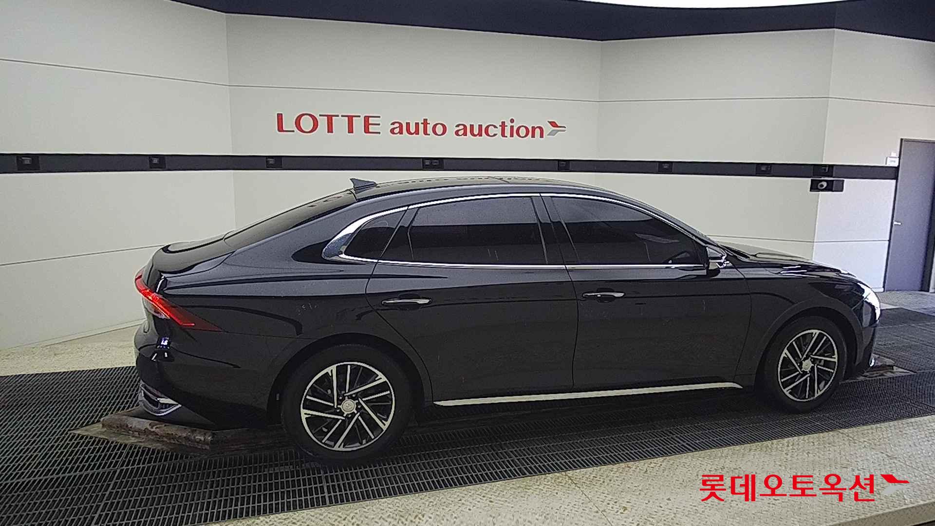 Hyundai Grandeur id 2698363 из Кореи 18