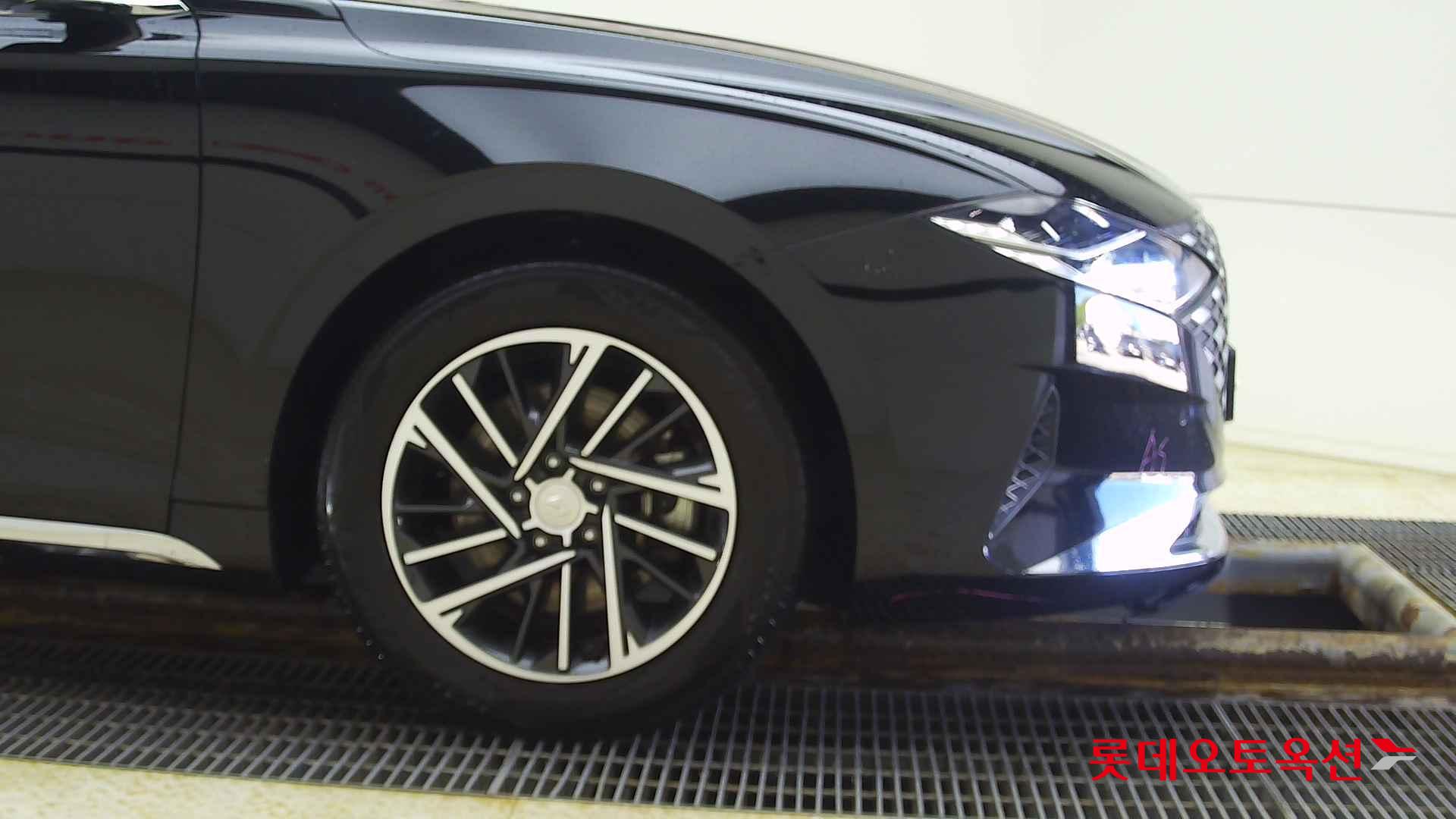 Hyundai Grandeur id 2698363 из Кореи 23