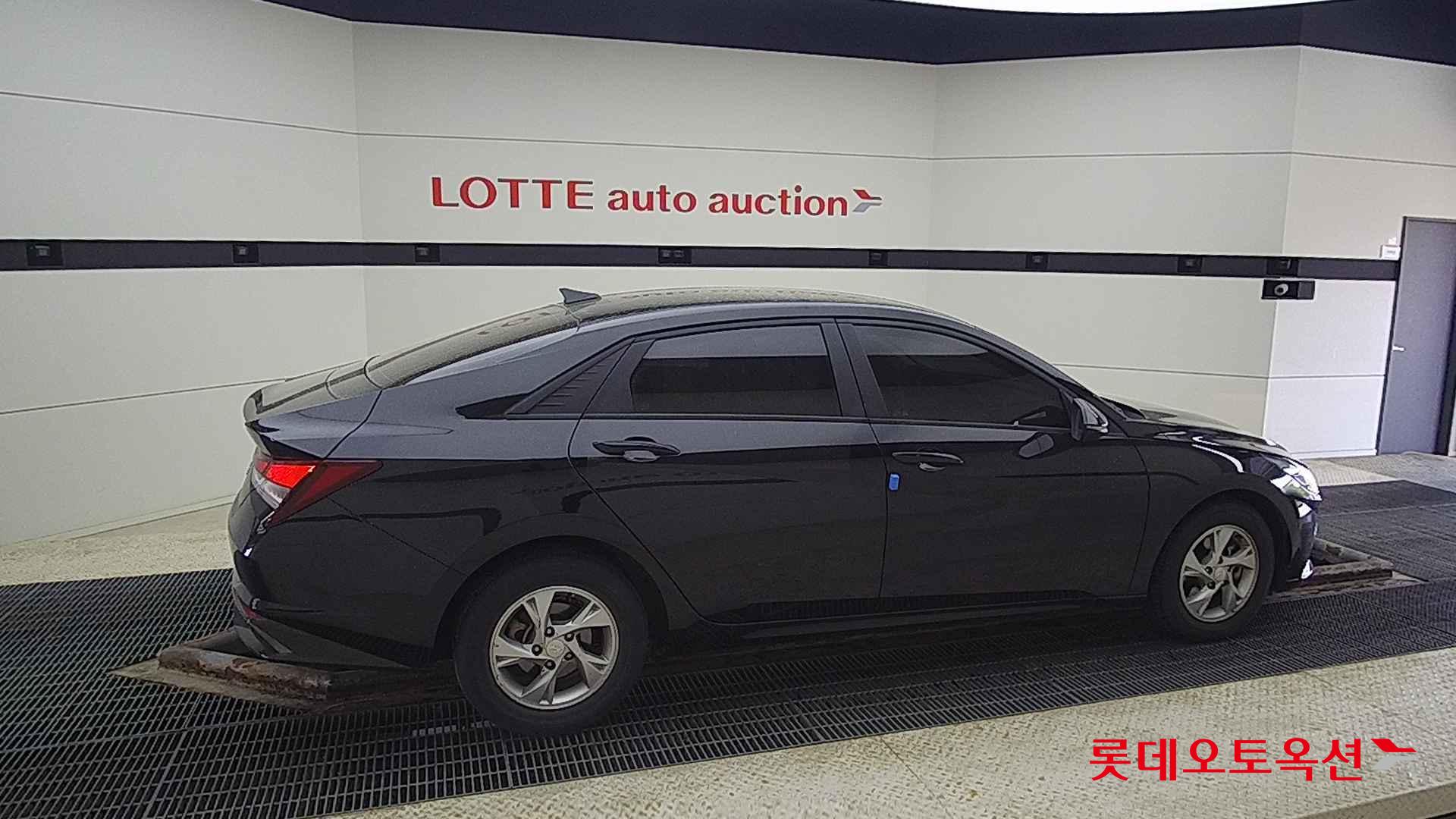 Hyundai Avante id 2708606 из Кореи 18