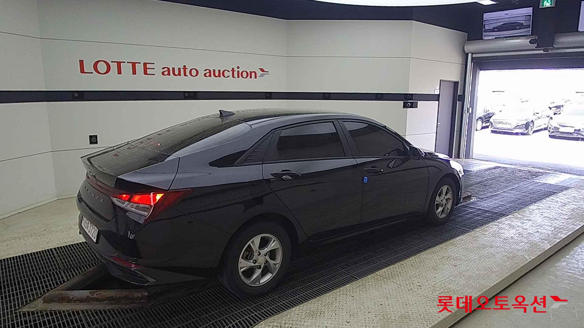 Hyundai Avante id 2708606 из Кореи 19