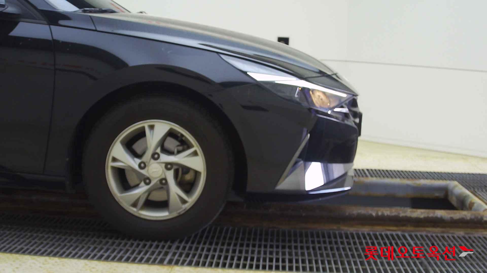 Hyundai Avante id 2708606 из Кореи 23