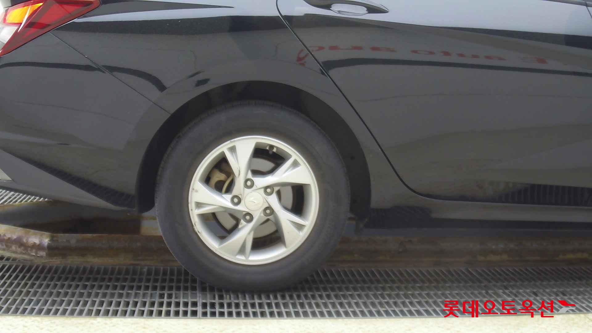 Hyundai Avante id 2708606 из Кореи 24