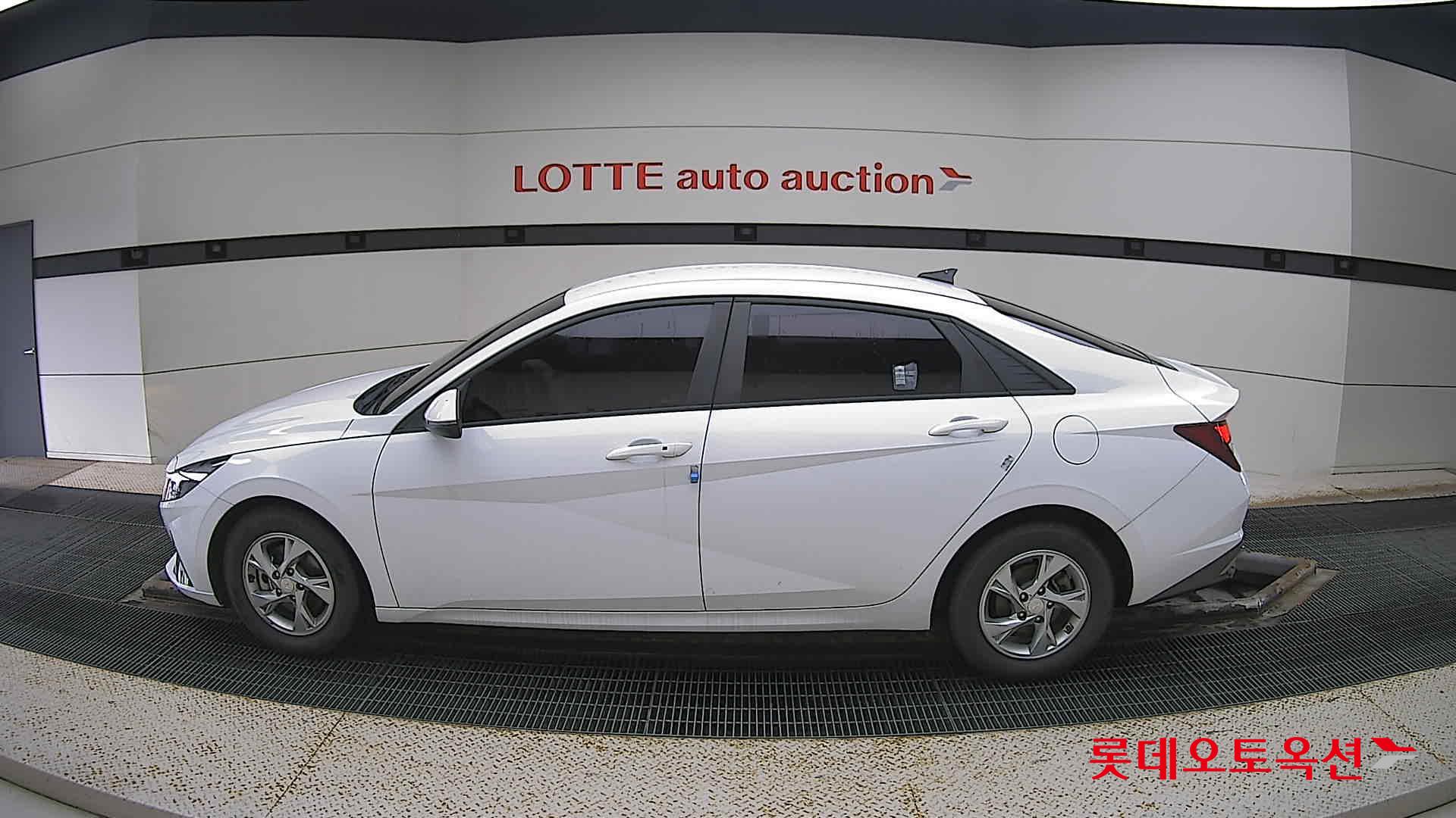 Hyundai Avante id 2703947 из Кореи 7