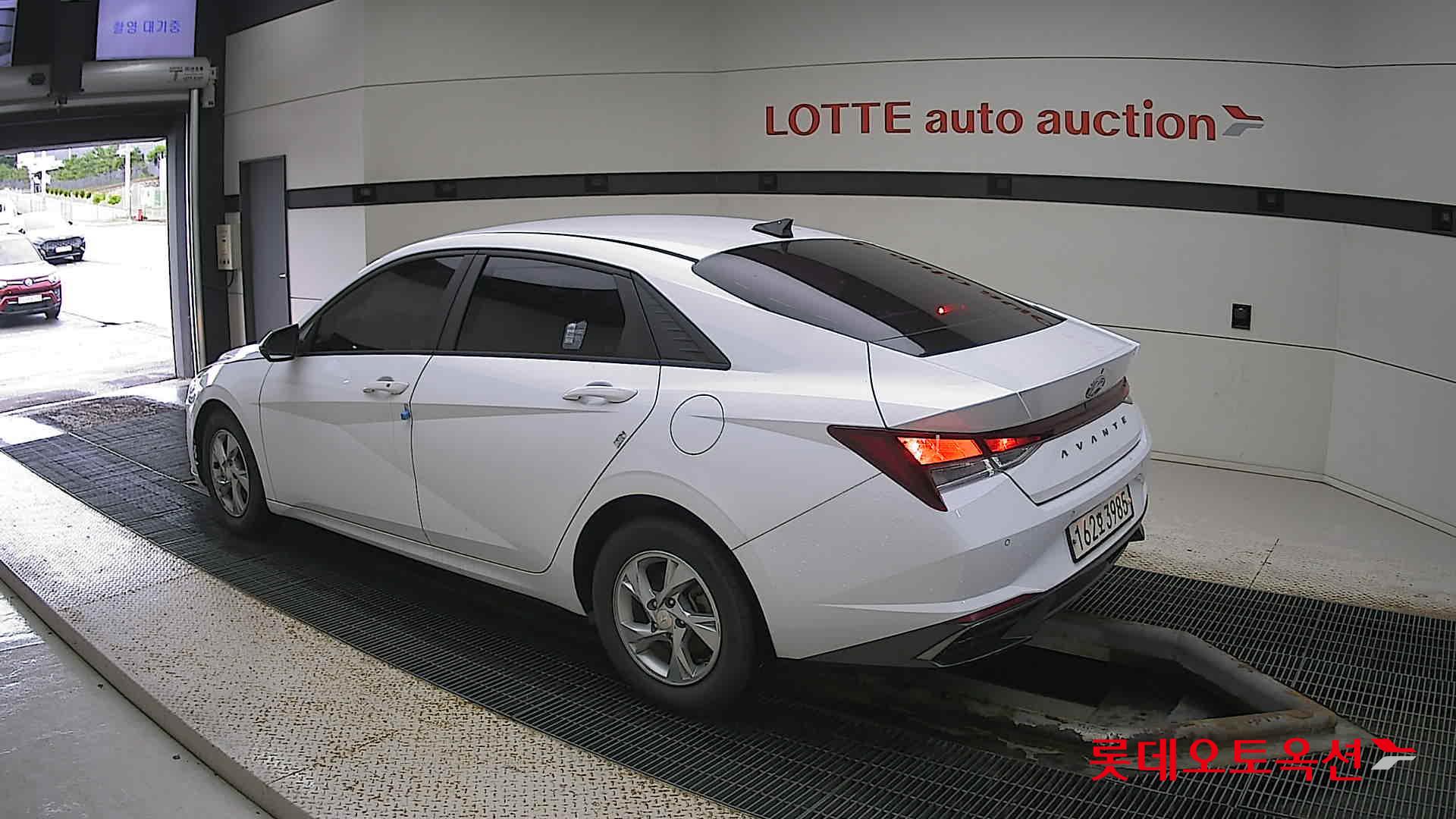 Hyundai Avante id 2703947 из Кореи 10