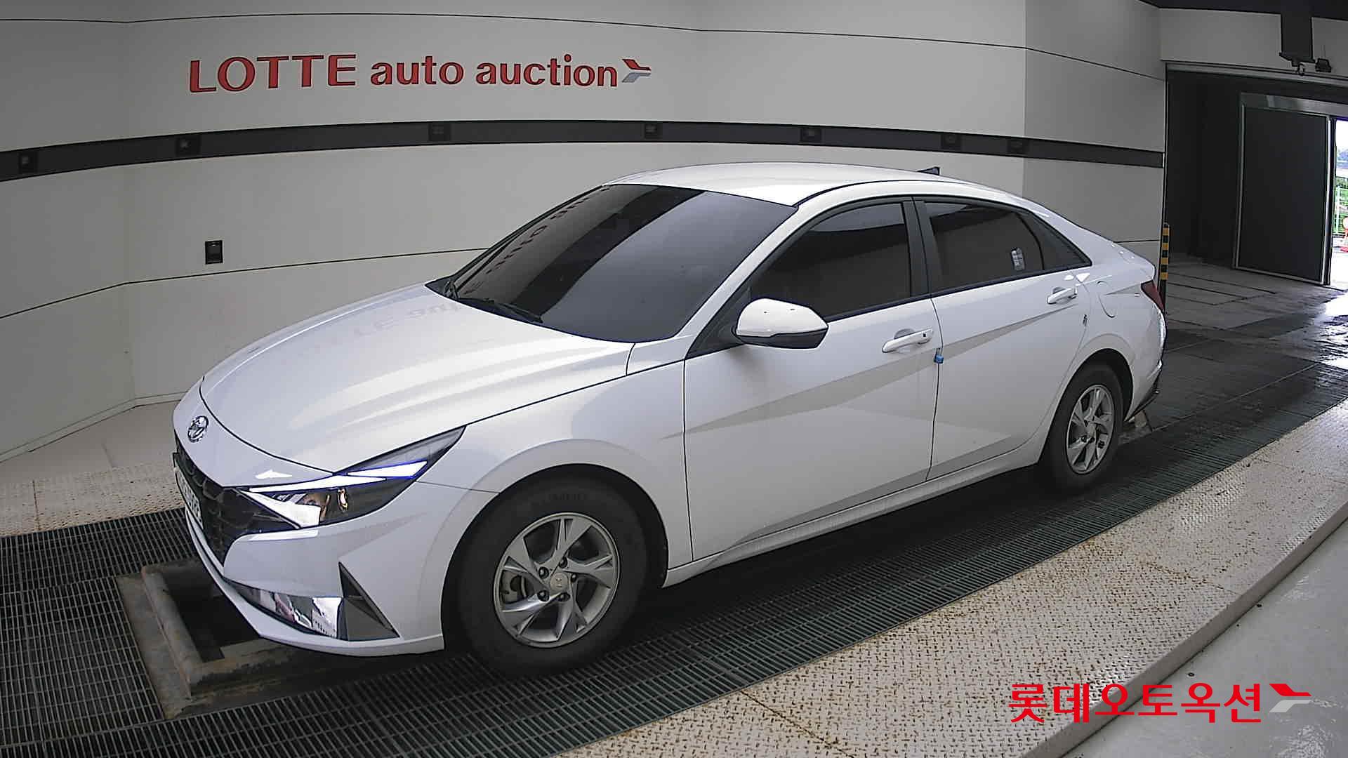 Hyundai Avante id 2703947 из Кореи 13