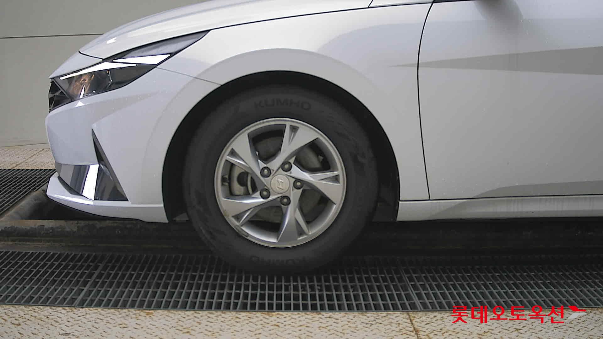 Hyundai Avante id 2703947 из Кореи 21