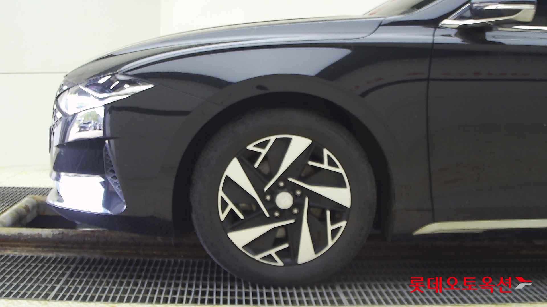 Hyundai Grandeur Hybrid id 2698295 из Кореи 21