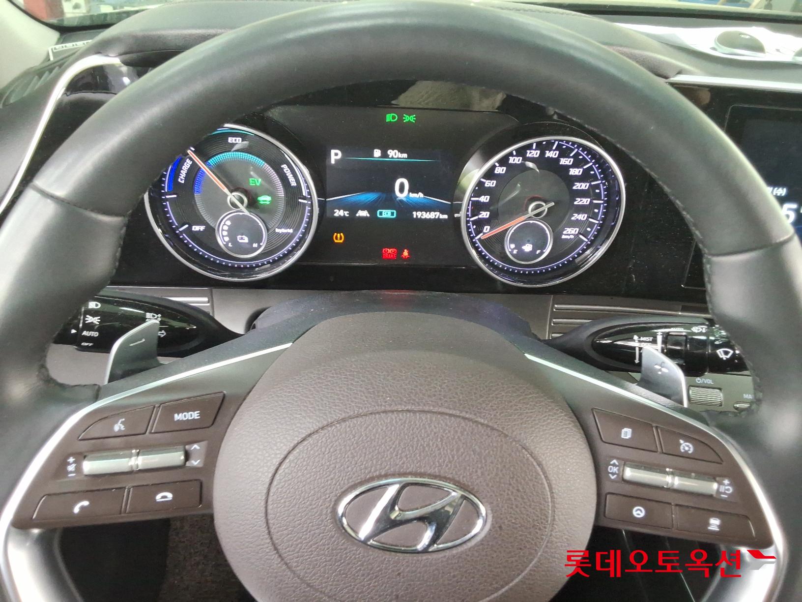 Hyundai Grandeur Hybrid id 2698295 из Кореи 29