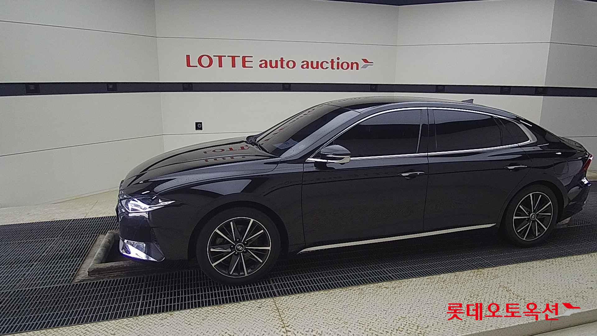Hyundai Grandeur id 2698353 из Кореи 12