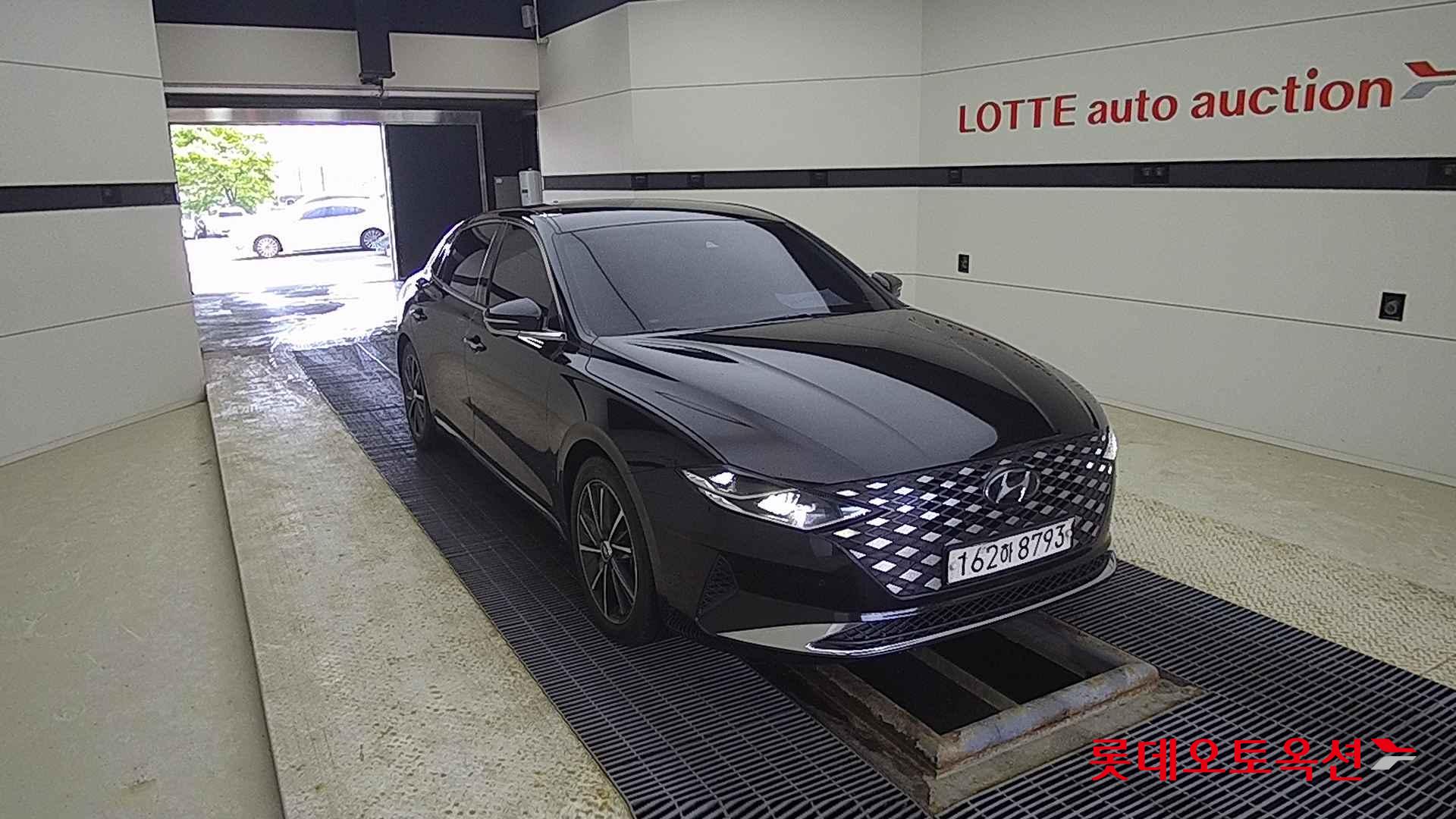 Hyundai Grandeur id 2698353 из Кореи 15