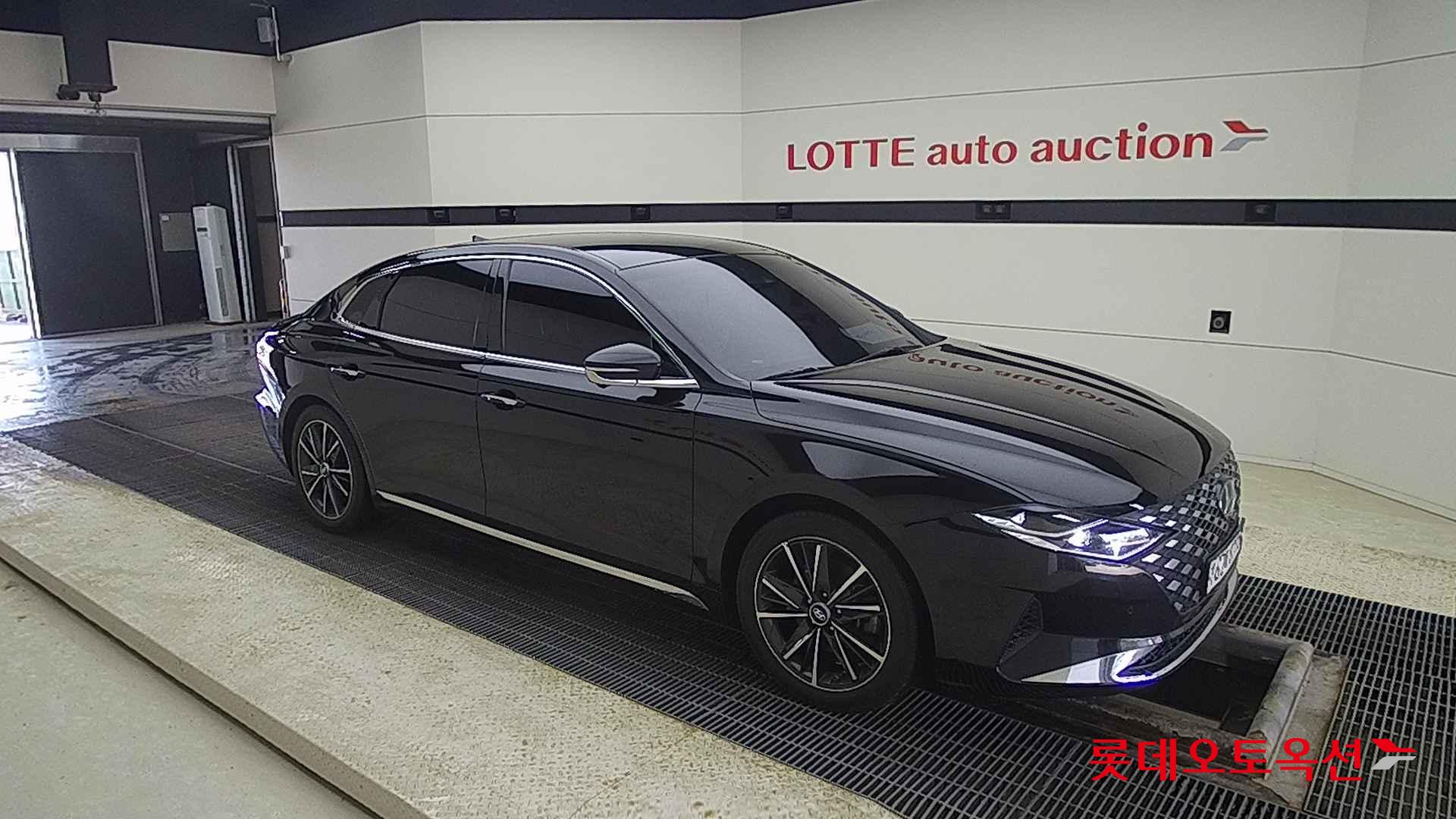 Hyundai Grandeur id 2698353 из Кореи 16