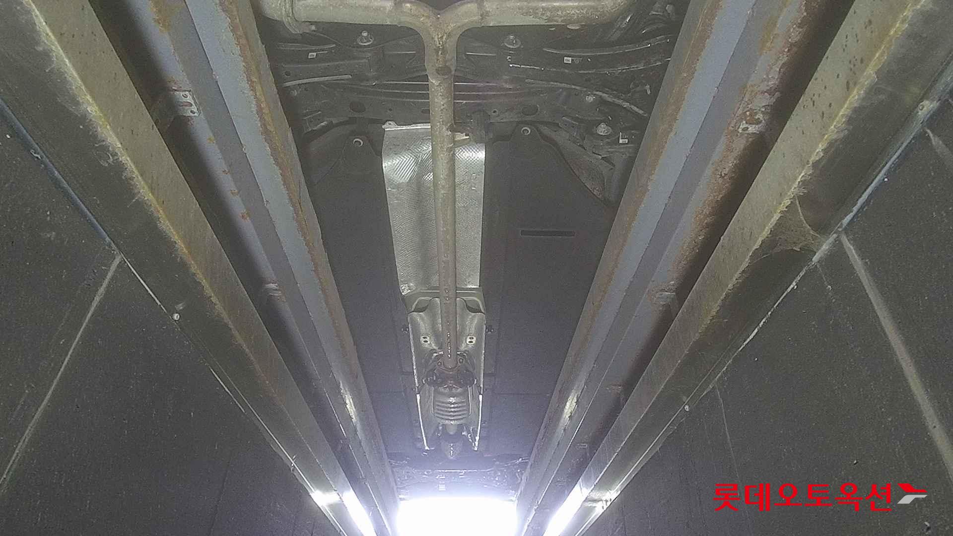 Hyundai Grandeur Hybrid id 2704000 из Кореи 27