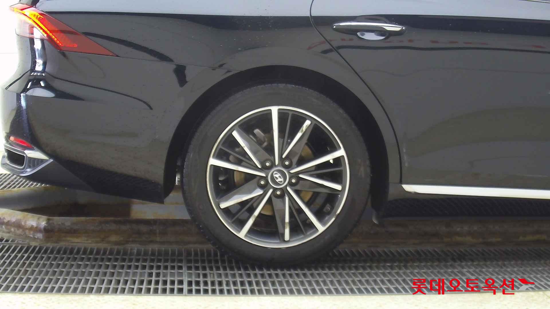 Hyundai Grandeur id 2698346 из Кореи 24