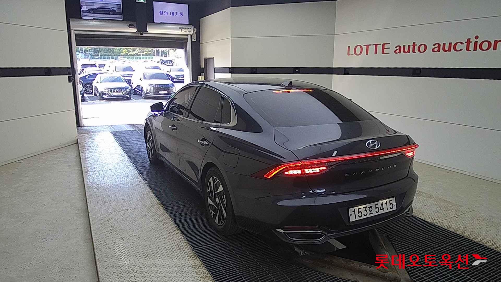 Hyundai Grandeur Hybrid id 2684465 из Кореи 9