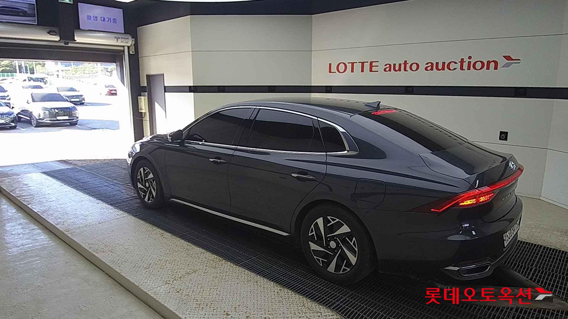 Hyundai Grandeur Hybrid id 2684465 из Кореи 10