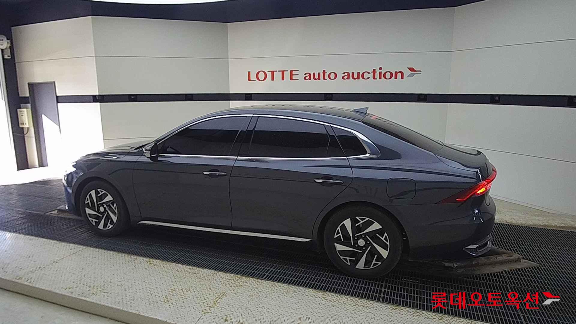 Hyundai Grandeur Hybrid id 2684465 из Кореи 11