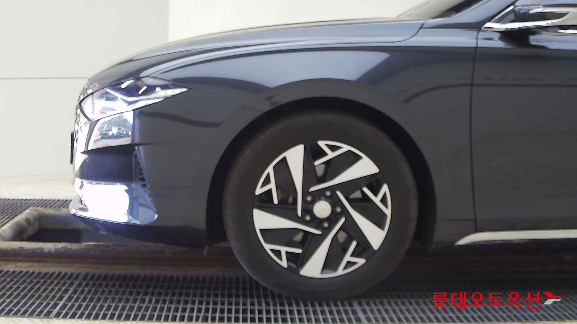 Hyundai Grandeur Hybrid id 2684465 из Кореи 21