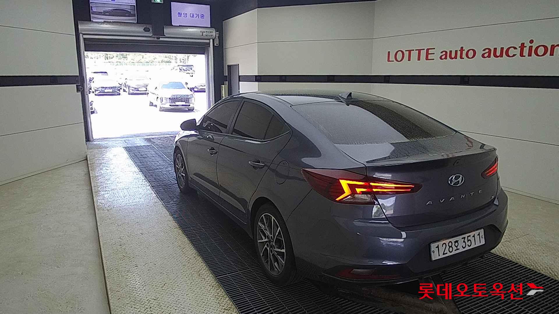 Hyundai Avante id 2698400 из Кореи 9
