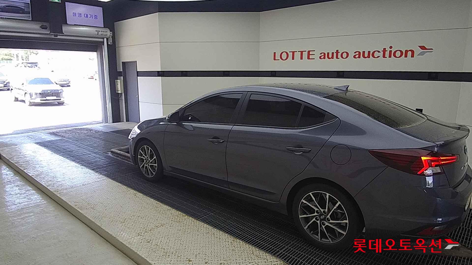 Hyundai Avante id 2698400 из Кореи 10