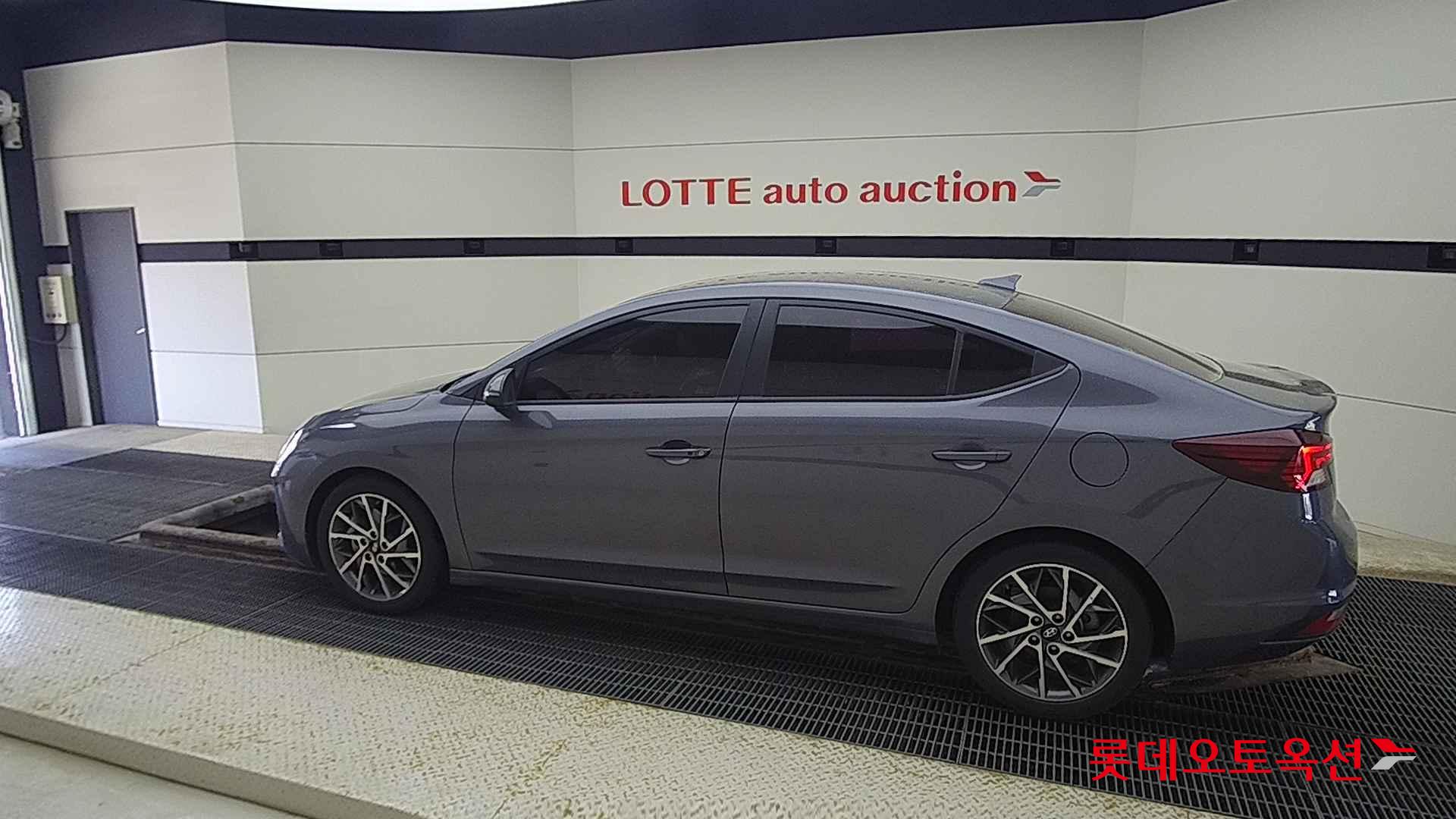 Hyundai Avante id 2698400 из Кореи 11