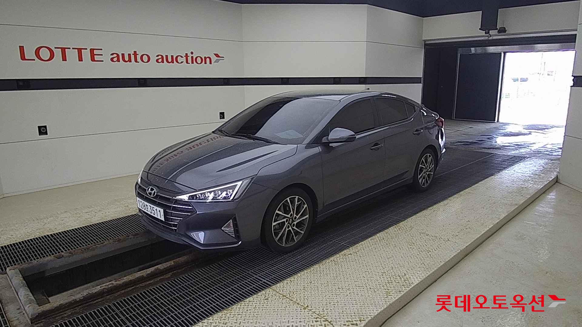 Hyundai Avante id 2698400 из Кореи 13