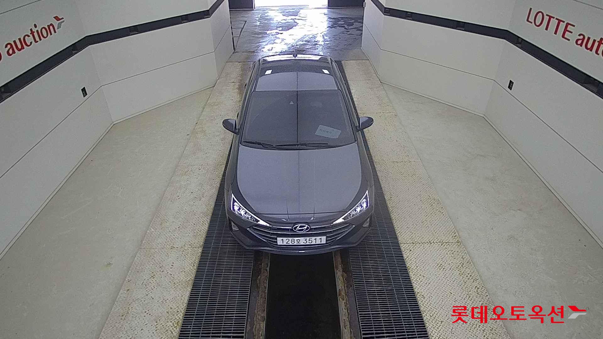 Hyundai Avante id 2698400 из Кореи 25