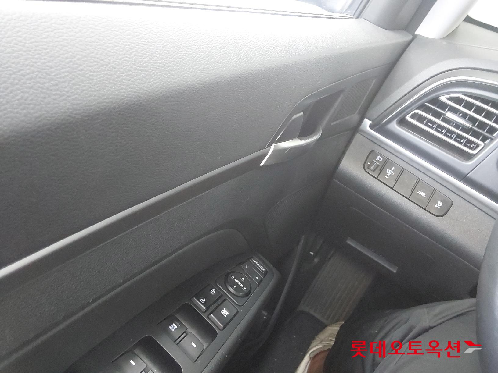 Hyundai Avante id 2698400 из Кореи 28