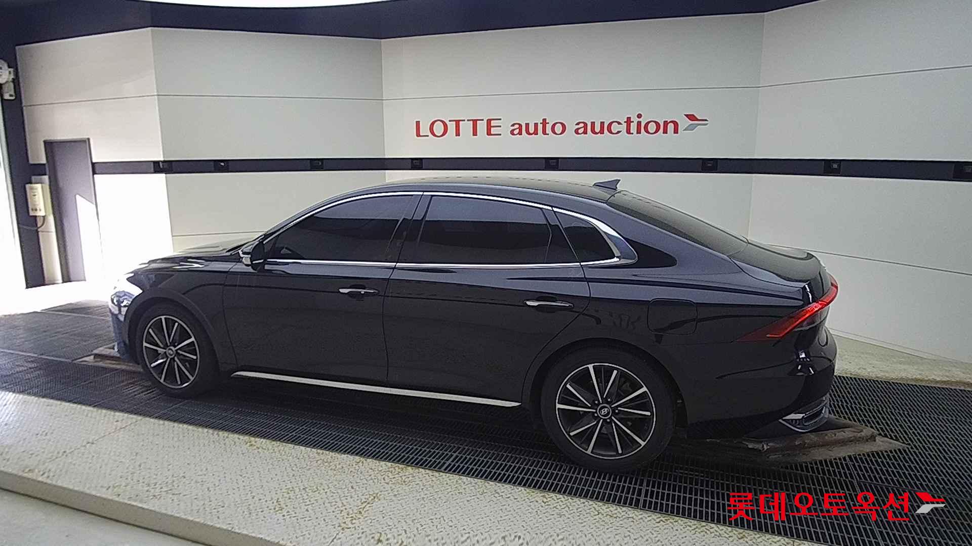 Hyundai Grandeur id 2698336 из Кореи 11