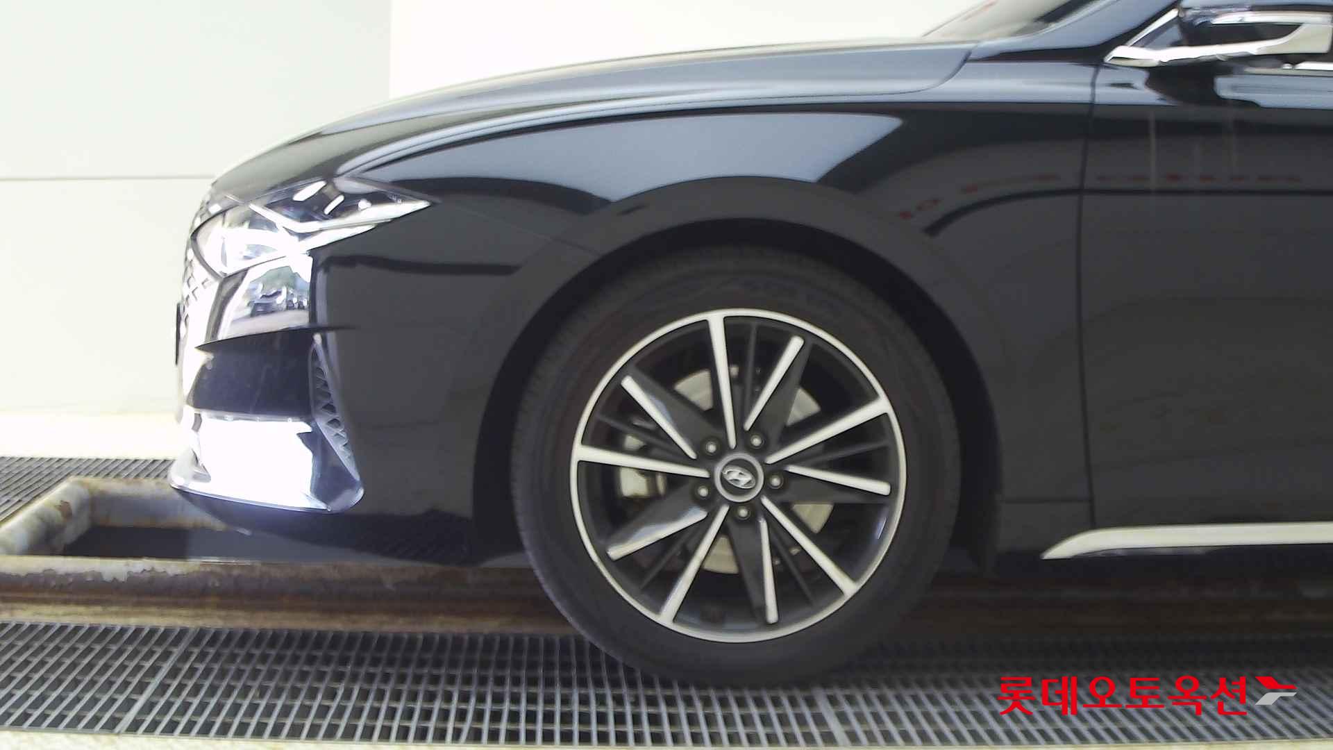 Hyundai Grandeur id 2698336 из Кореи 21