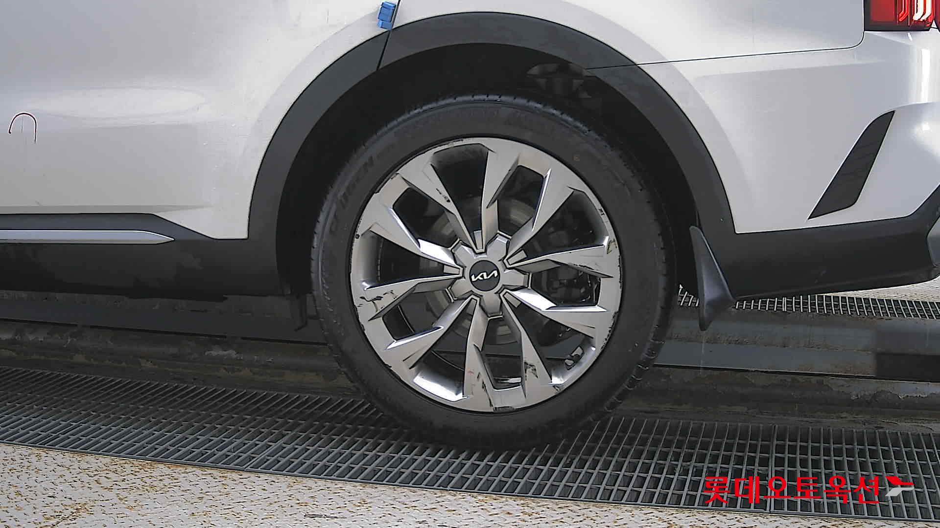 Kia Sorento id 2842120 из Кореи 22